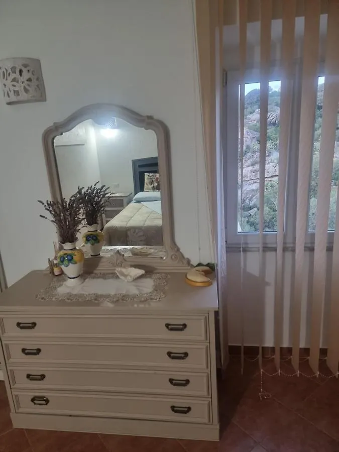 דירה Appartamento Monte Mare ארזח'ינה