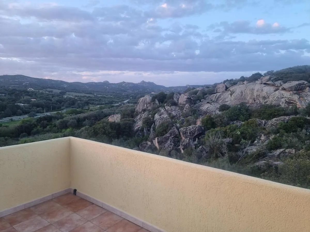 דירה Appartamento Monte Mare ארזח'ינה